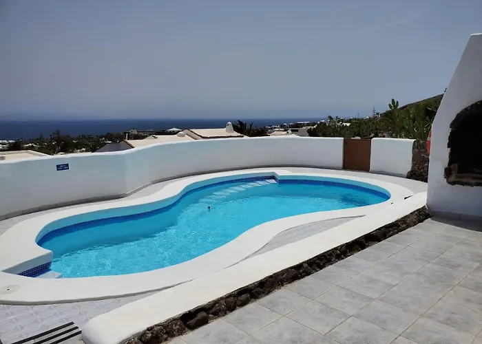 Lanzarote Villa *